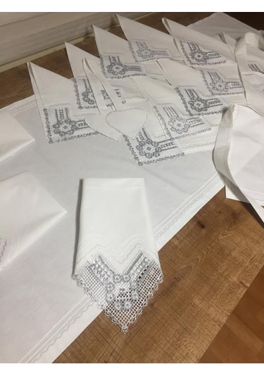 Finezza Batik Gümüş Dantelli Pamuk Kumaş Beyaz Mutfak Takımı 17 P