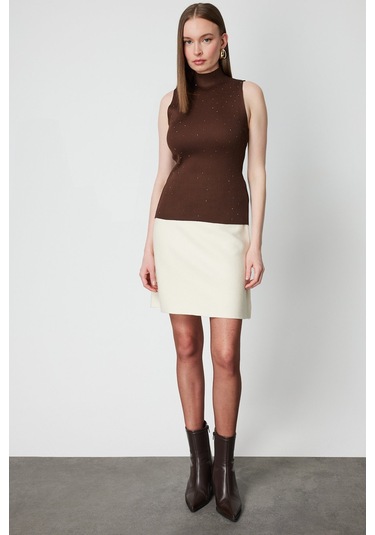 On Kadın Taşlı Kolsuz Triko Bluz 66375 Kahverengi Kahverengi