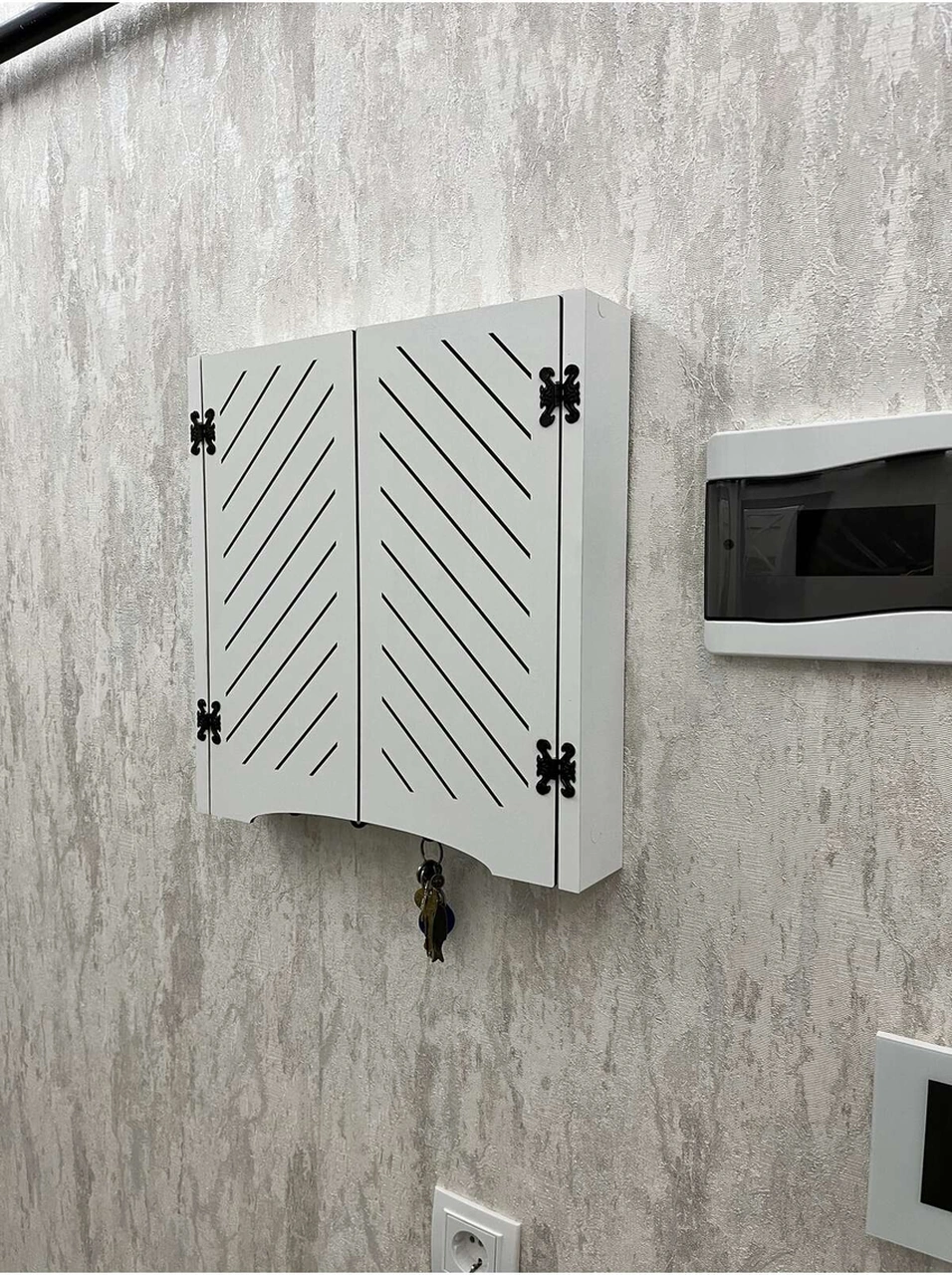 Elektrik Pano Düzenleyici Duvar Düzenleyici Ahşap Dekoratif Beyaz Kutu Anahtarlık Yan Çizgi 41 X 41