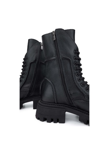 Tamer Tanca Kadın Hakiki Deri Siyah Floter Casual Bot 1059 05481750 Bn Bot Sk24-25 Sıyah Fltr Siyah Floter