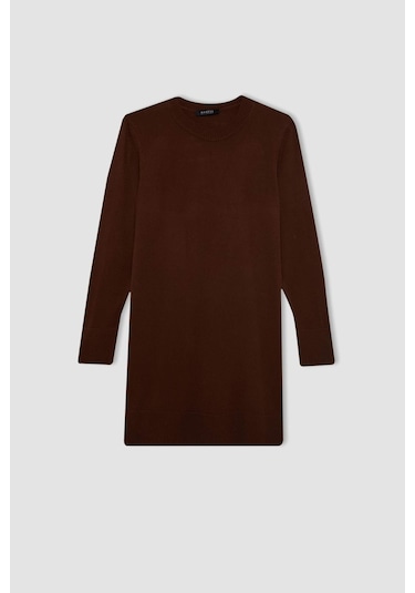 Defacto Regular Fit Bisiklet Yaka Yandan Yırtmaçlı Basic Düz Kazak Tunik H3431AZ24AUBN468 Kahverengi