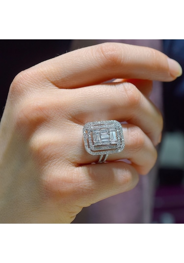 Lilarote 1.28 Ct Baget Pırlanta Yüzük