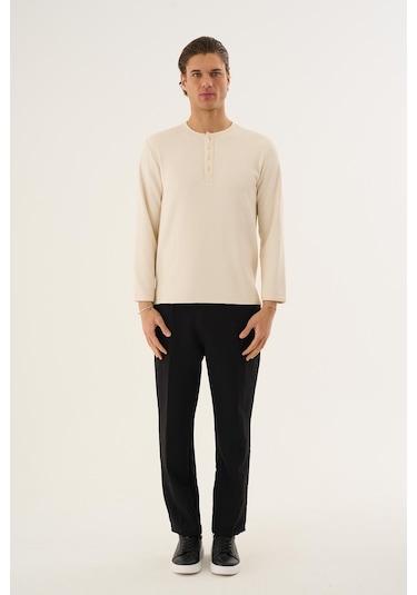 Waffle Kumaş Düğmeli Yaka Uzun Kollu Sweatshirt Ekru