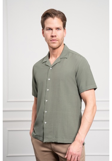 Erkek Yeşil Apaş Yaka Kısa Kol Gömlek 25ys004008700 Yeşil Yeşil