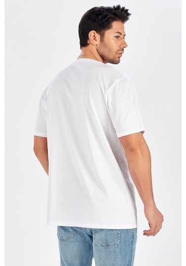 Peraluna Cep Desenli Düz Kesim Beyaz Pamuklu Erkek T-Shirt-Beyaz