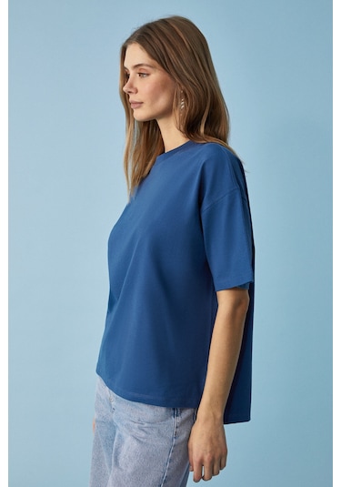 Jemmy Kadın %100 Organik Pamuk Relaxed Fit Yırtmaçlı Yuvarlak Yakalı Lacivert T-Shirt