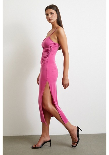 Yanı Büzgülü Askılı Elbise Yırtmaçlı Pembe Pembe