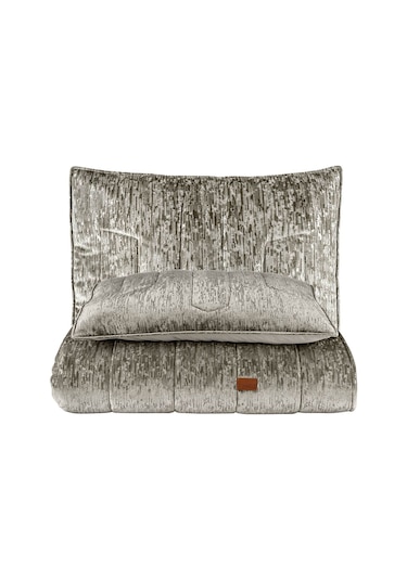 Gerardo Jakar Kadife Çift Kişilik Yatak Örtüsü Takımı Bej Bej