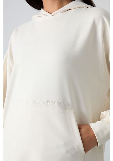 Tommy Life Ekru Balon Kol Yazı Nakışlı Kadın Oversize Tunik Sweatshirt - 97163 Ekru