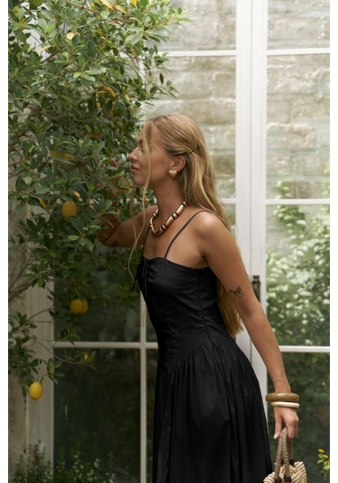 Narissa Askılı Midi Siyah Elbise siyah