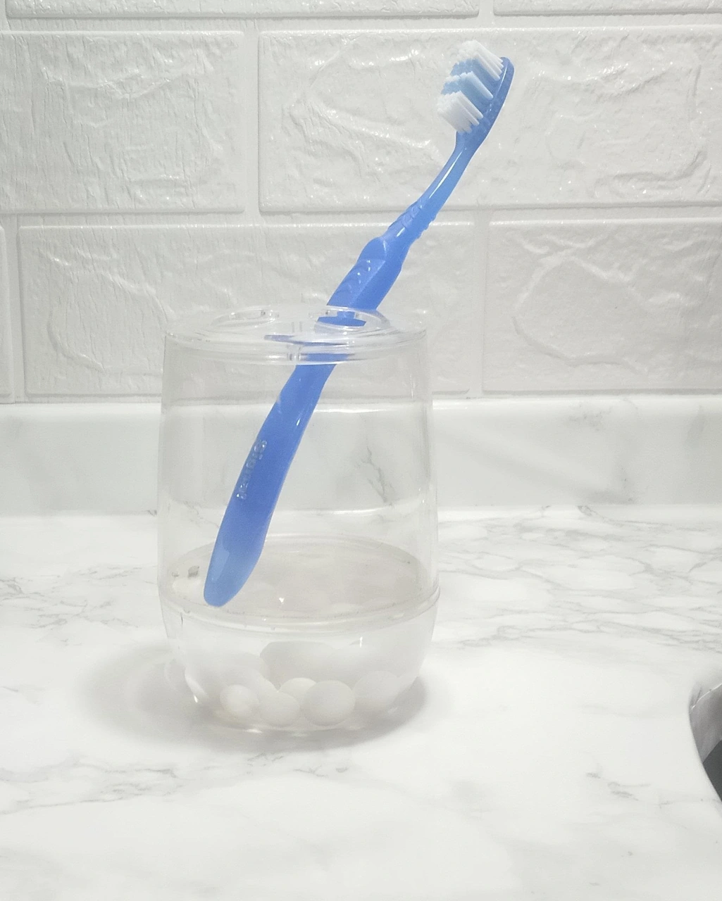 2 Adet Diş Fırçalık Beyaz İncili Akrilik 8x8x11cm Banyo Seti Çok Renkli