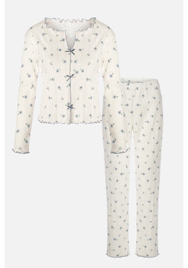 Kadın Pamuklu Çıtır Çiçek Desenli Baby Overloklu Fiyonk Detaylı Uzun Kollu Pijama Takımı Ko70142-3