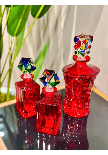 Mikasa Moor Kırmızı Renkli Cam Şişe 28cm 700ml P091.332020