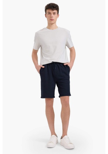 DeFacto Regular Fit Dokulu Basic Düz Bermuda Şort E2606AX25SMNV253
