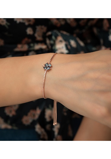 925 Ayar Gümüş Asansörlü Mistik Topaz Taşlı Yonca Kadın Gümüş Bil