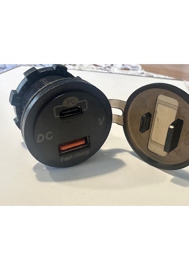 Tekne İçin Dijital Ekranlı Typec Pd Usb Şarj Karavan İçin Pd Usb Typec Şarj Kp-480