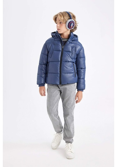 DeFacto Erkek Çocuk Su İtici Kapüşonlu Fermuarlı Cepli Mont C5565A824WNNV147