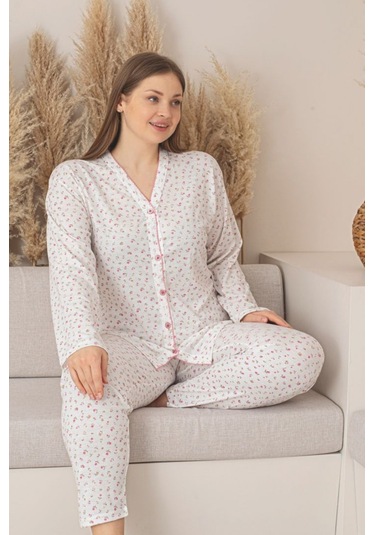 X-dreamy Büyük Beden Pamuklu Çiçekli Önden Düğmeli Pijama Takımı Ekru