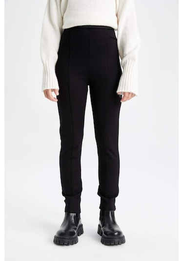 DeFacto Kız Çocuk Uzun Boy Düz Paça Siyah Tayt A5088A824AUBK81 Siyah DeFacto Kız Çocuk Uzun Boy Düz Paça Siyah Tayt A5088A824AUBK81 Siyah