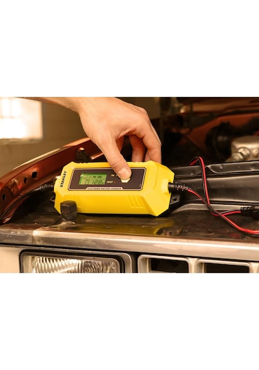 Hirmanya Stanley Sxa26 12V 250A Dijital Akü Şarj ve Akü Bakım Cihazı