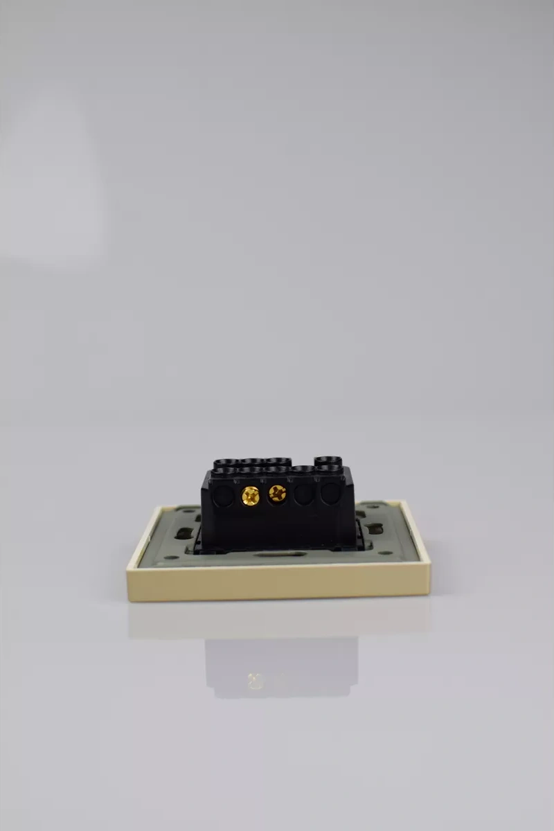 Vo'stabl Simit, Tek Anahtarlı, Aydınlatmasız Altın Işıkları 183272457