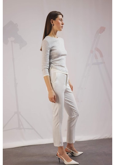 DeFacto Klasik Chino Kumaş Pantolon Normal Bel Basic Düz Cepli Bilek Boy C1429AX25SPWT32