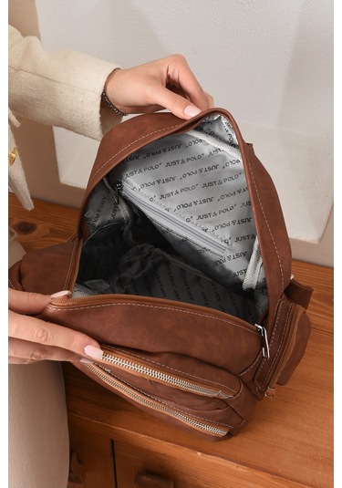 Just Polo Kadın Eskitme Suni Deri Çok Cepli Günlük Sırt Çantası Pbu3000 Taba