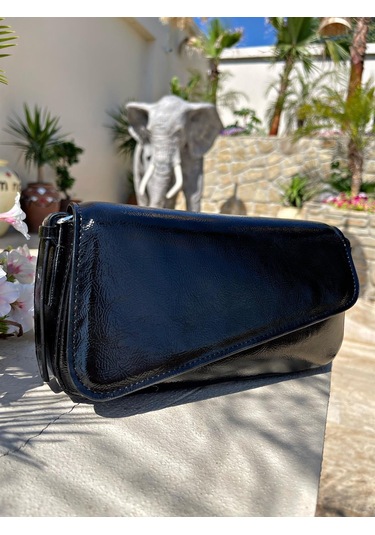 Siyah Kadın Çapraz Kesim Omuz Çantesı Sasha - Kadın Siyah