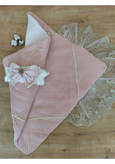 Pembe Triko Örgü Kız Bebek Batttaniyesi Kundağı Kalın Dantelli Yenidoğan Hastane Çıkışı Hediyelik Somon