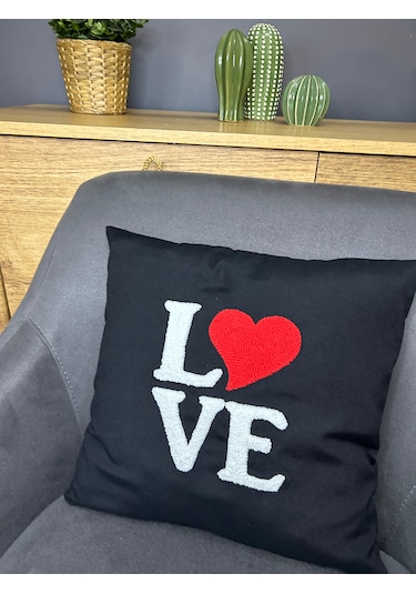 Love Punch İşlemeli Kırlent Kılıfı Tekli 40 40