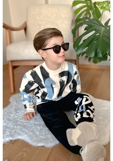 Harf Desenli Siyah Renk Erkek Çocuk Eşofman Takım Siyah