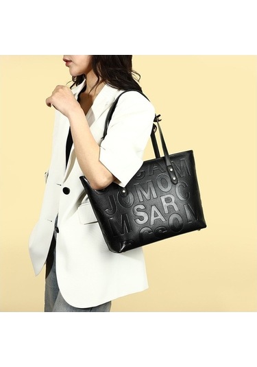 Novahub Yeni Ve Taşınabilir Sırt Sırt Moda Kapasiteli Home Hafif Fonksiyonlu Dışarı Dinosaurs Çok Çantası Çantası Çantası Büyük Bebek Anne Anne Anne Altın 2023 Gh Altın