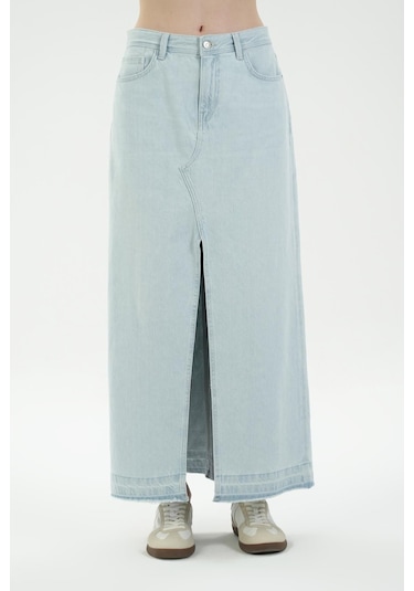 Açık Mavi Yırtmaç Detaylı Maxi Jean Etek C 4532-038 Açık Mavi