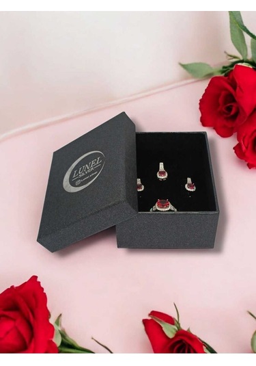 925 Ayar Gümüş Koyu Pembe Yakut Taşlı Takı Seti Kolye Ucu, Yüzük Ve Küpe Gümüş