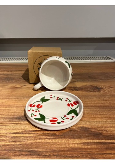 Büyük Kiraz Desenli Tabaklı Seramik Kupa, Mug, Double Türkkahvesi