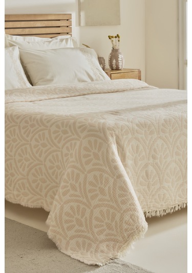 Karaca Home Shailyn Nakışlı Müslin Çift Kişilik Pike Takımı Pudra Pudra