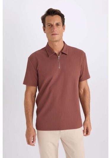 DeFacto Regular Fit Polo Yaka Yarım Fermuarlı Kısa Kollu Pilise Tişört B7355AX25SPBN329