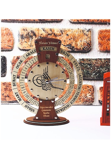 Öğretmenler Gününe Özel İsimli Tuğralı Takvimli Masa Saati