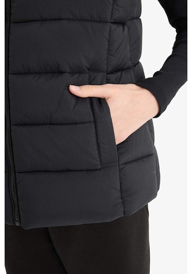 Defacto Su Geçirmez Fermuarlı Şişme Yelek E8587ax25aubk27 Siyah