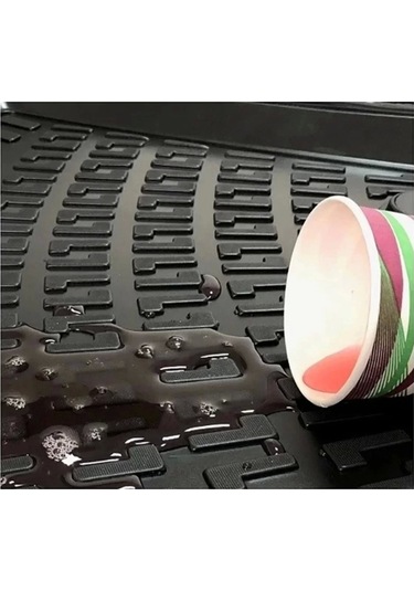 Volkswagen Jetta 2005-2011 3d Siyah Kokusuz Havuzulu Paspas Takımı