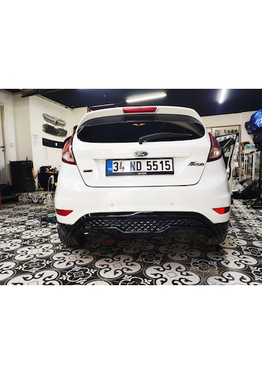 Ford Fiesta St Difüzör Arka Ek Parlak  Siyah