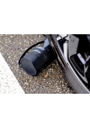 Brennenstuhl E-mobility Serisi Duvar Tipi Ve İstasyon Uyumlu Elektrikli 3 Fazlı IP55 7 M Kablolu 11 KW Araç Şarj Kablosu