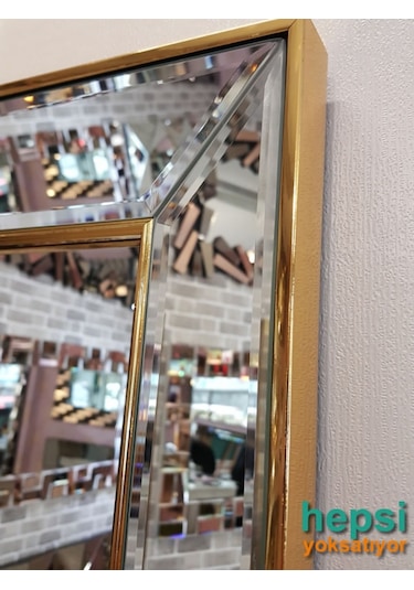 Ayna Çerçeveli Model Altın Renk Boy Aynası Altın