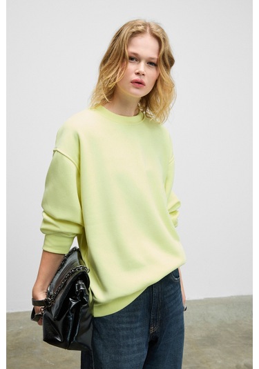 KARIUS Kadın Organik Pamuklu İçi Polarlı Oversize Yuvarlak Yakalı Sarı Sweatshirt