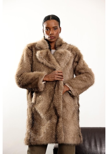 Açık Vizon Midi Boy Hacimli Kürk Açık Vizon