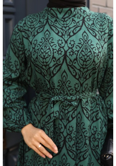 Kadın Viskon % 100 Pamuklu Osmanlı Desen C Yaka Eteği Fırfırlı Belden Kuşaklı Tesettür Elbise 2737 Yeşil Kadın Viskon % 100 Pamuklu Osmanlı Desen C Yaka Eteği Fırfırlı Belden Kuşaklı Tesettür Elbise 2737 Yeşil