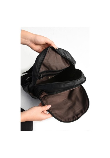 Y.s.deri Kadın Sırt Çantası Günlük Kullanım İçin İdeal Çok Cepli Suni Deri Bayan Çantası 30 25 Cm 001