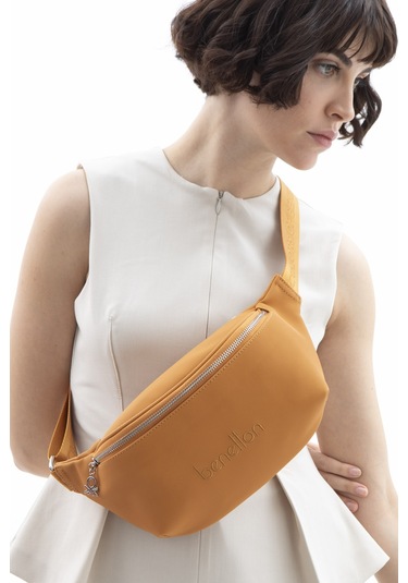 Unıted Colors Of Benetton Kadın Çapraz Çantası C.bnt 1606 Hardal HARDAL Hardal