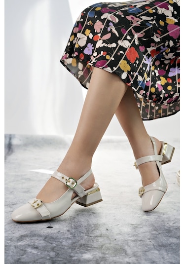 Muggo Yuqi Arkası Açık Küt Burun Çift Kemerli Kadın Günlük Klasik Kısa Topuklu Ayakkabı Ten Rugan