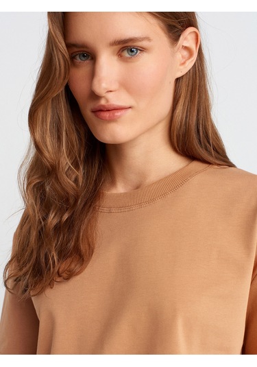 Dilvin 30312 Dekoratif Dikişli Bisiklet Yaka Tshirt-karamel Karamel